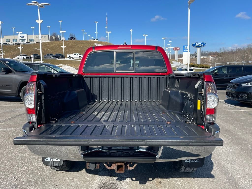 Used 2012 Toyota Tacoma 4x4 Double Cab w/ SR5 Pkg image 14