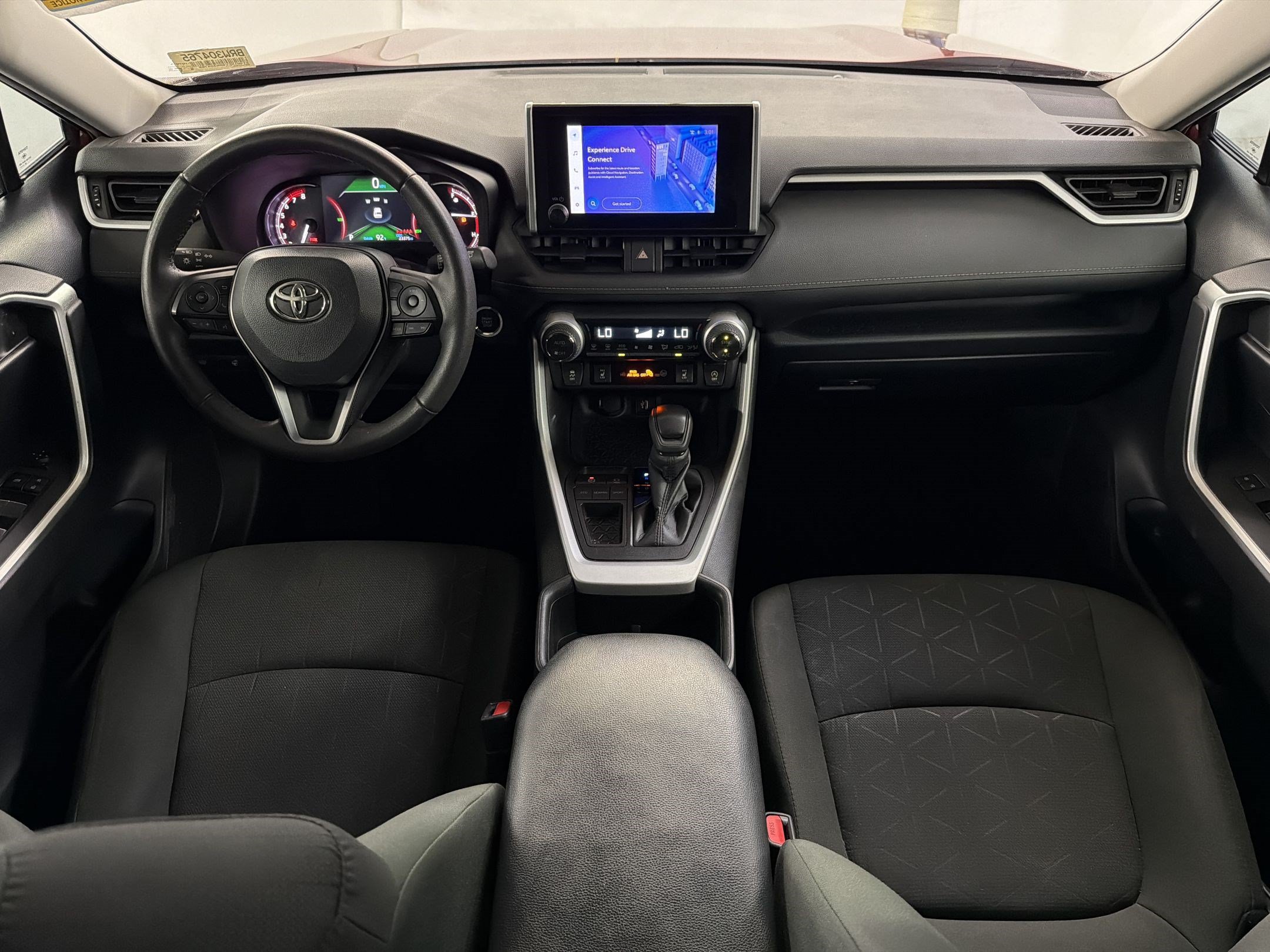 Used 2024 Toyota RAV4 XLE w/ Convenience Package FWD image 17
