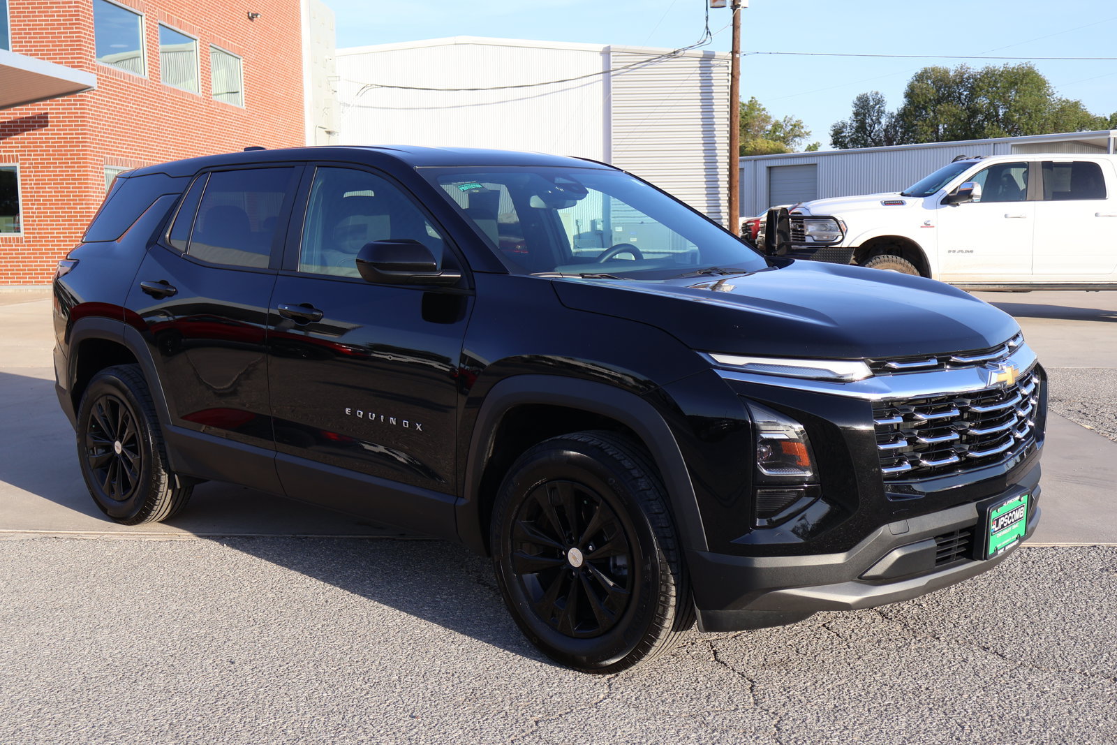 Used 2026 Chevrolet Equinox LT AWD/4WD image 4