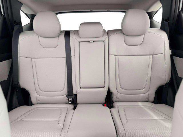 New 2026 Hyundai Tucson Limited image 16