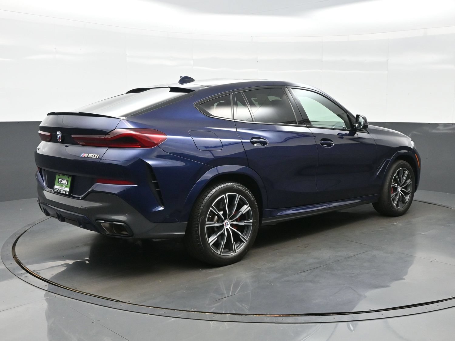 Used 2023 BMW X6 M50i w/ Executive Package AWD/4WD image 8
