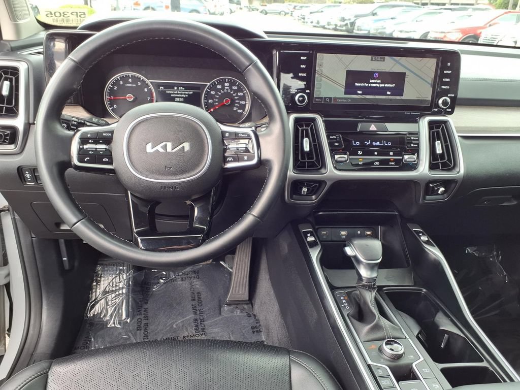Certified 2023 Kia Sorento X-Line EX AWD/4WD image 12