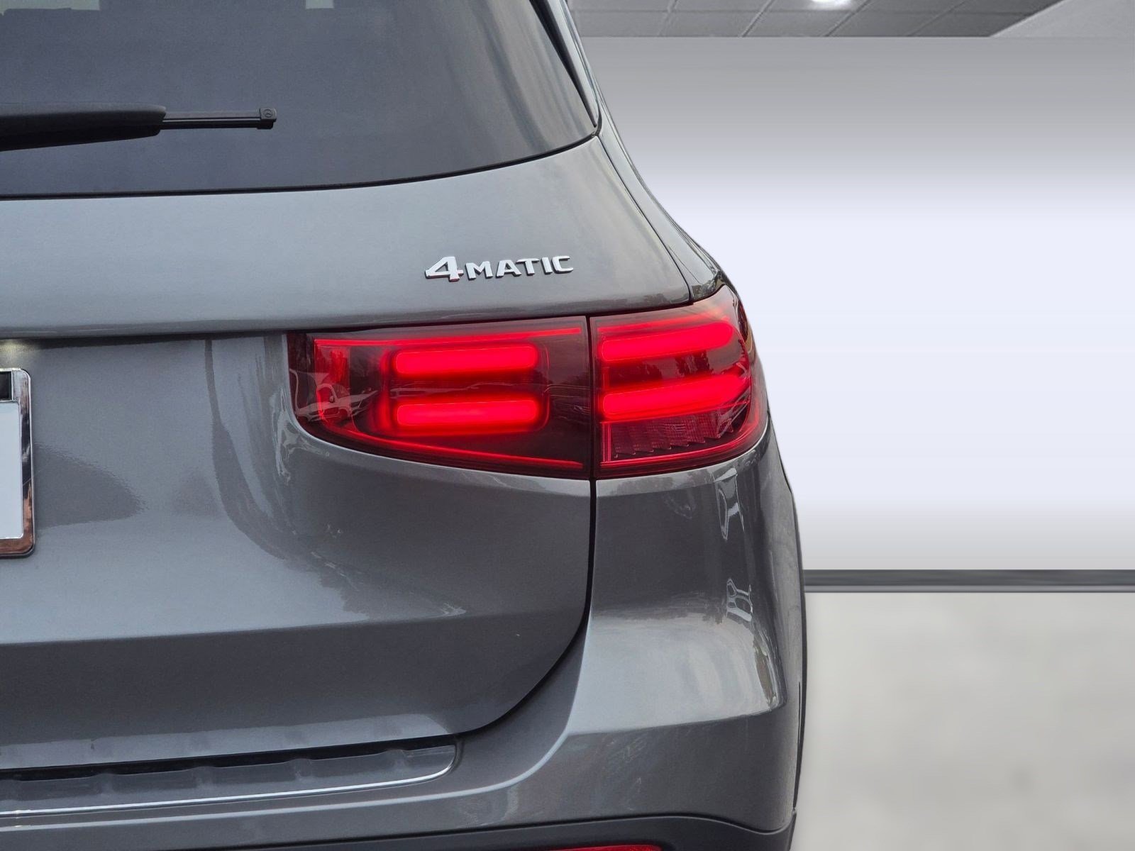 New 2026 Mercedes-Benz GLB 250 4MATIC image 11