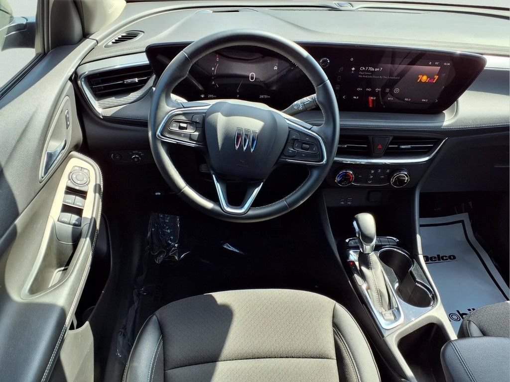 Used 2025 Buick Encore GX Preferred FWD image 9