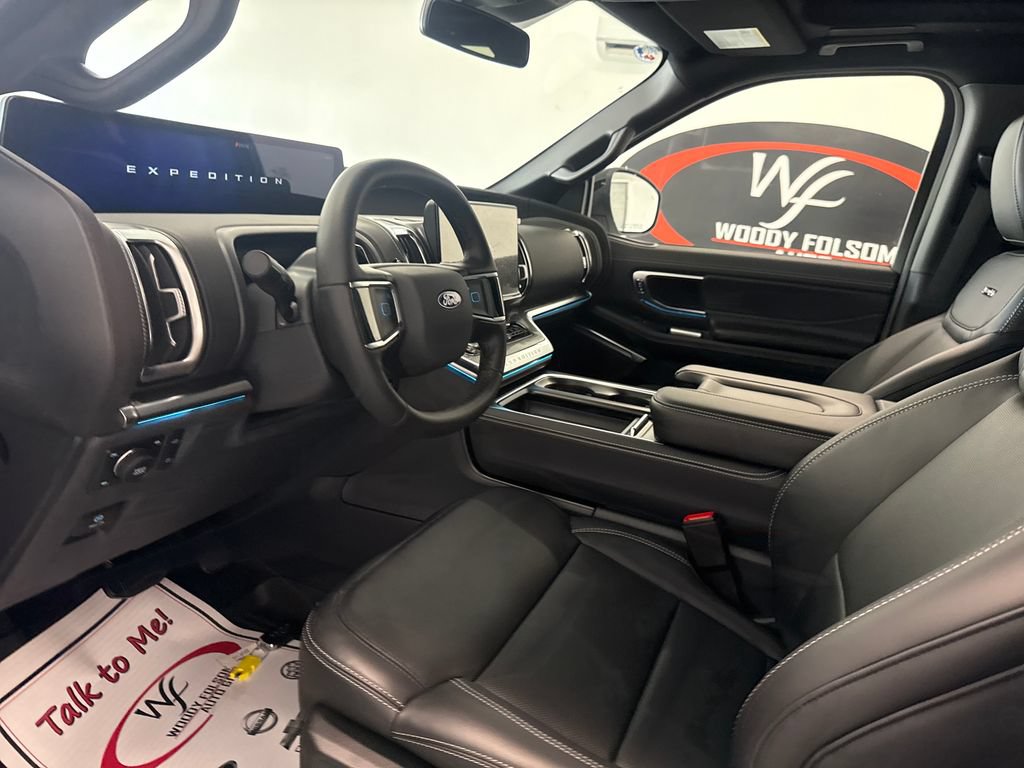 New 2027 Ford Expedition Platinum w/ Stealth Performance Package AWD/4WD image 12