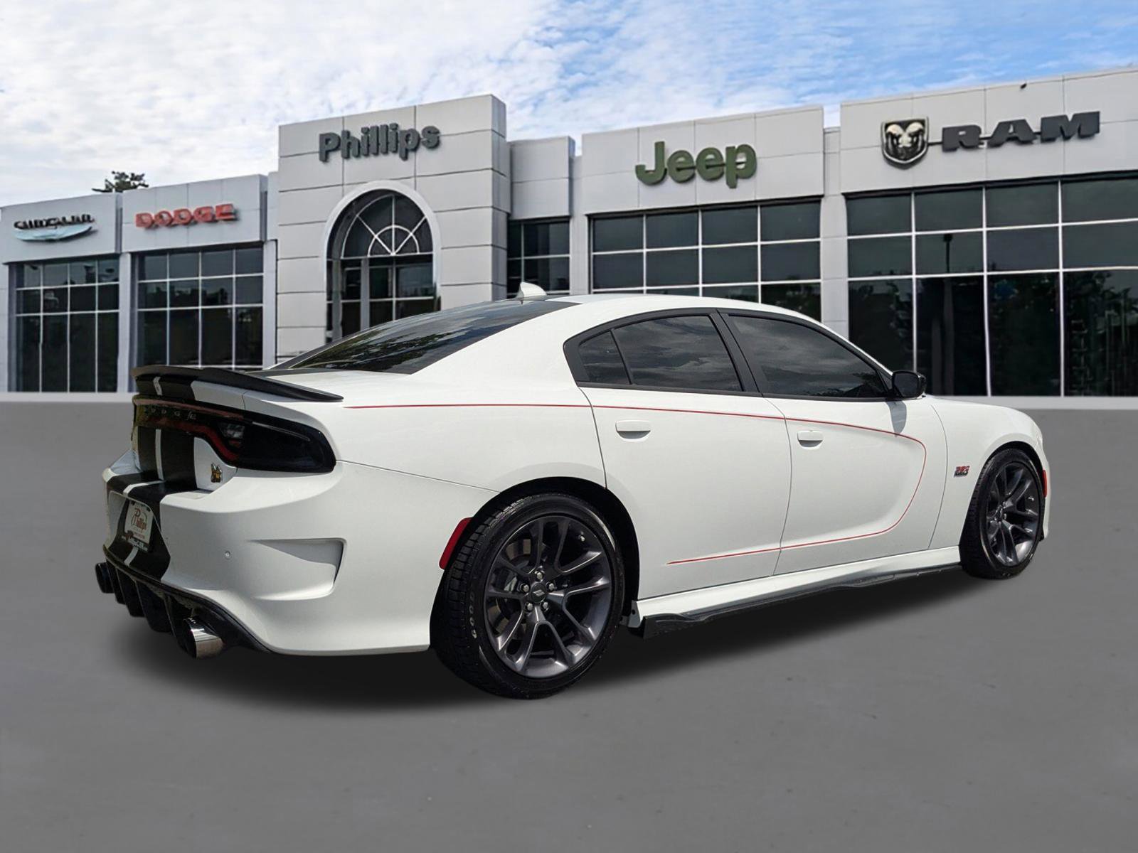 Used 2023 Dodge Charger Scat Pack w/ Navigation & Travel Group image 3