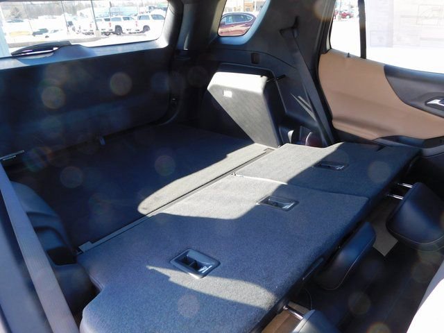 New 2026 Chevrolet Equinox ACTIV w/ Convenience Package III image 27