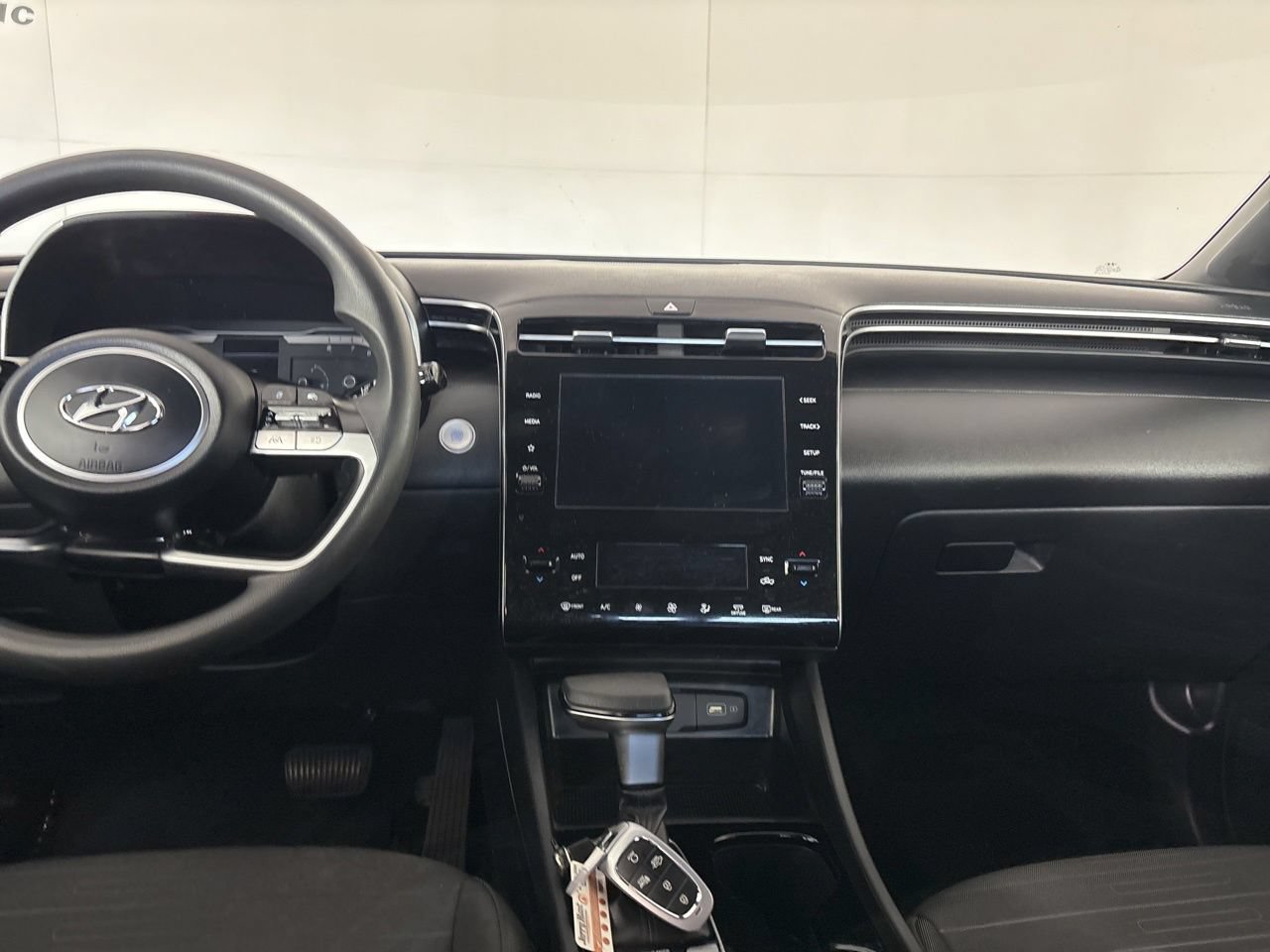 Used 2024 Hyundai Santa Cruz SEL AWD/4WD image 21