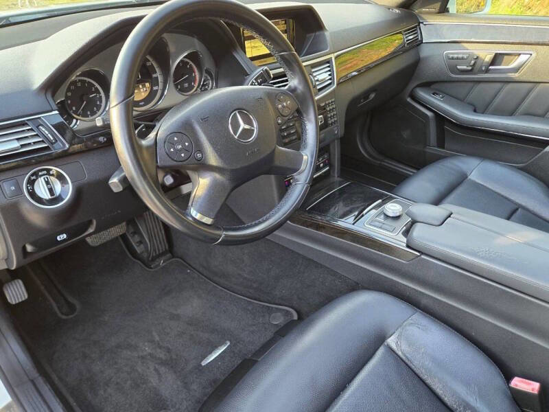 Used 2012 Mercedes-Benz E 350 BlueTEC Sedan image 12