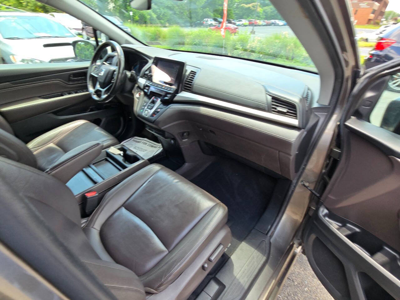 Used 2018 Honda Odyssey Touring image 34