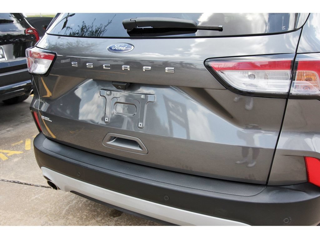 Used 2022 Ford Escape SEL FWD image 5