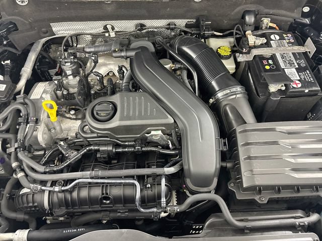 Certified 2023 Volkswagen Taos SEL AWD/4WD image 34