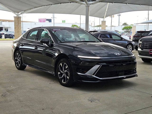 Used 2024 Hyundai Sonata SEL FWD image 3