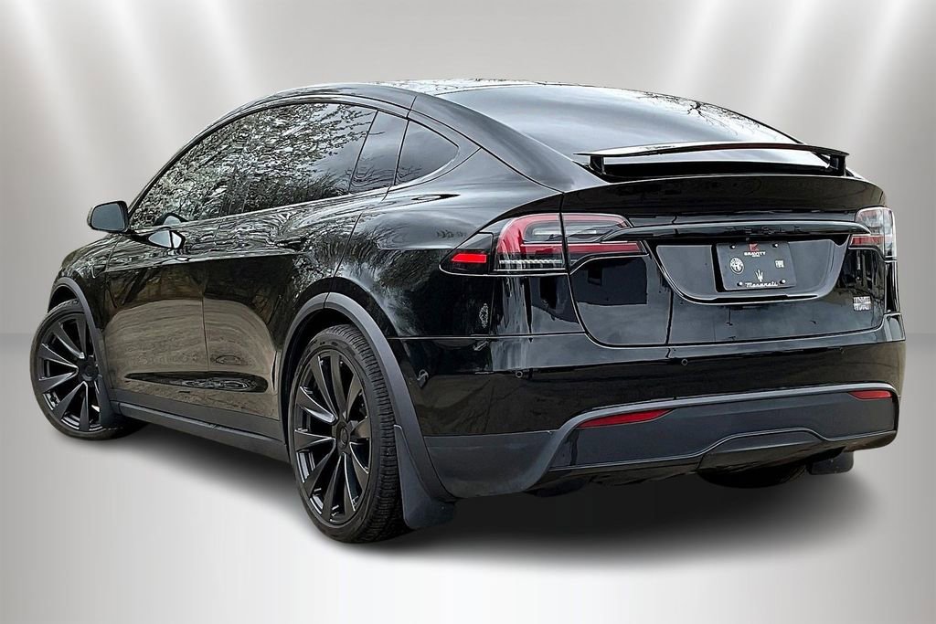 Used 2022 Tesla Model X Plaid image 4