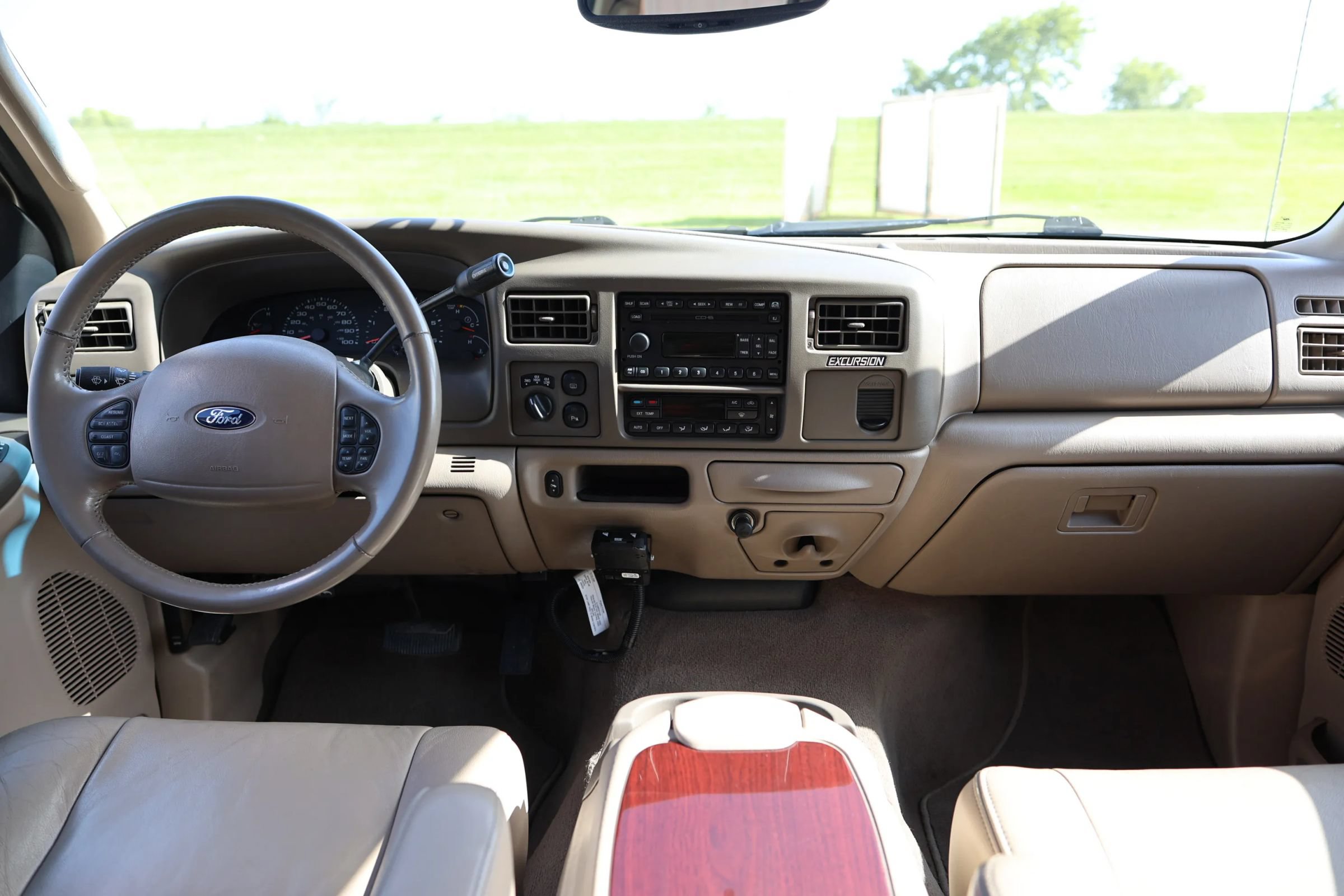 Used 2004 Ford Excursion Limited AWD/4WD image 35