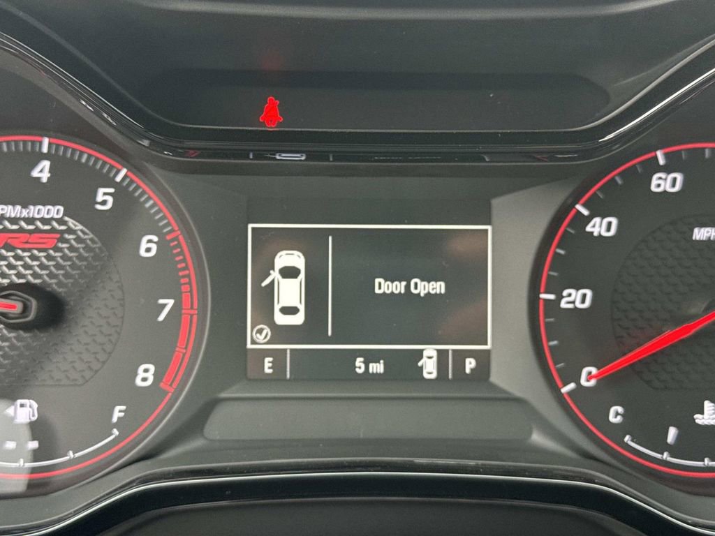 New 2026 Chevrolet Trax RS w/ Sunroof Package image 27