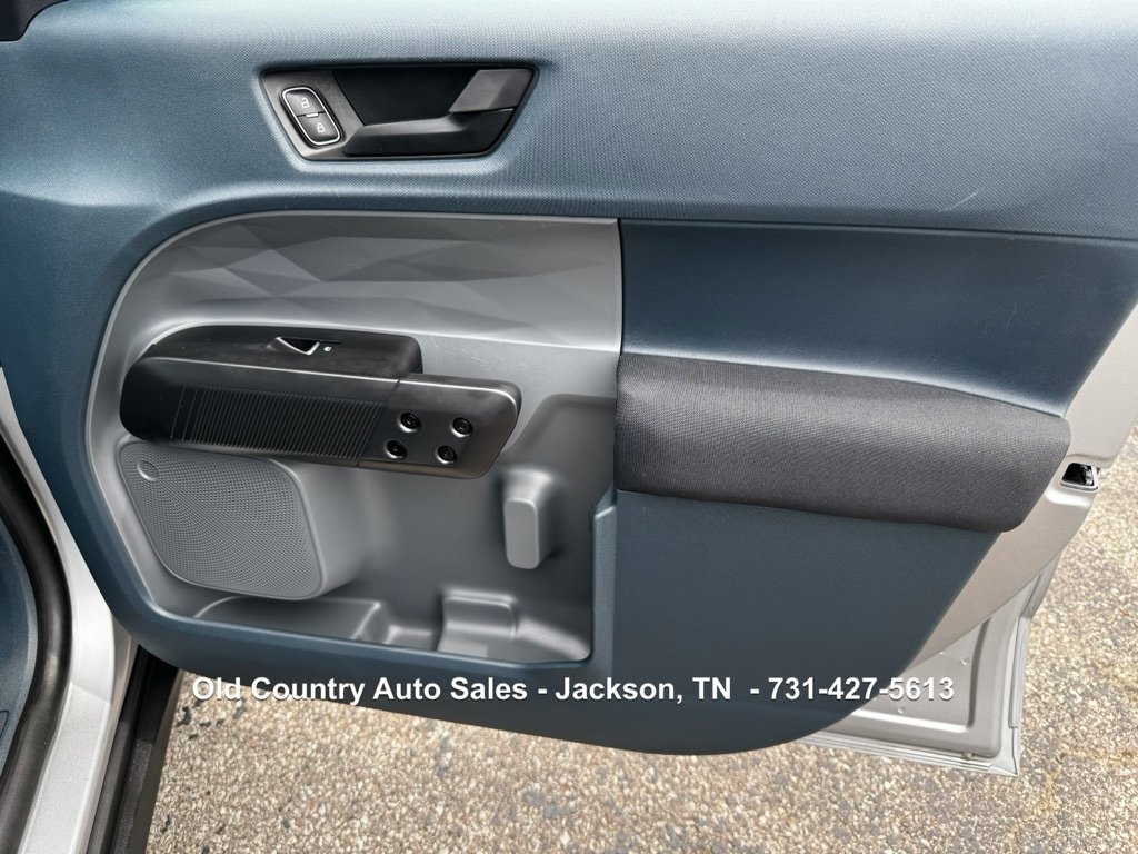 Used 2022 Ford Maverick XL FWD image 16