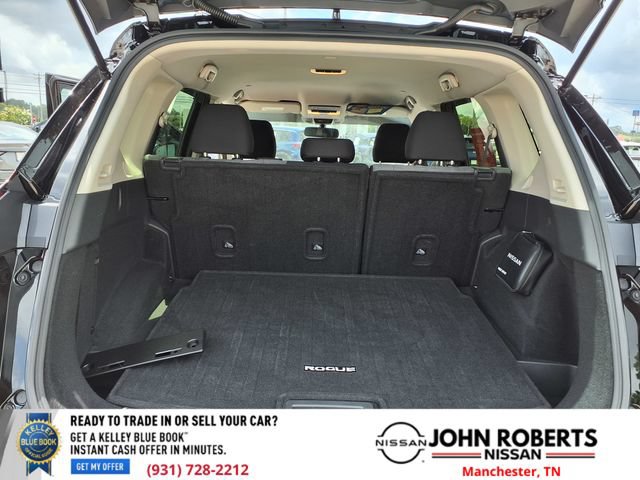 Certified 2023 Nissan Rogue SV FWD image 24