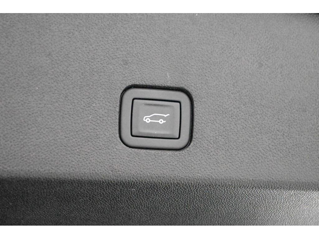 Certified 2023 Cadillac XT6 Premium Luxury w/ Technology Package image 65