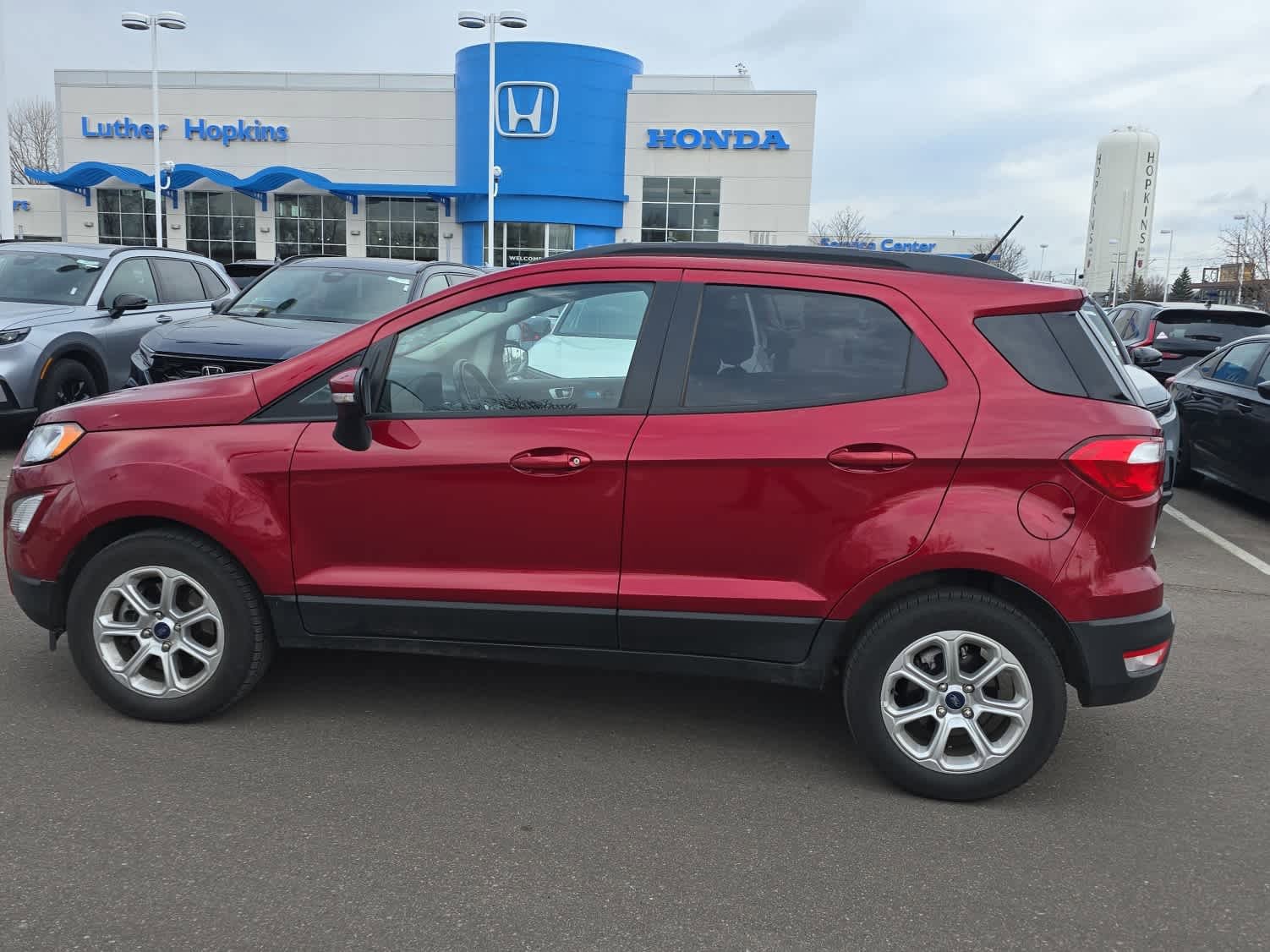 Used 2019 Ford EcoSport SE w/ SE Convenience Package image 6