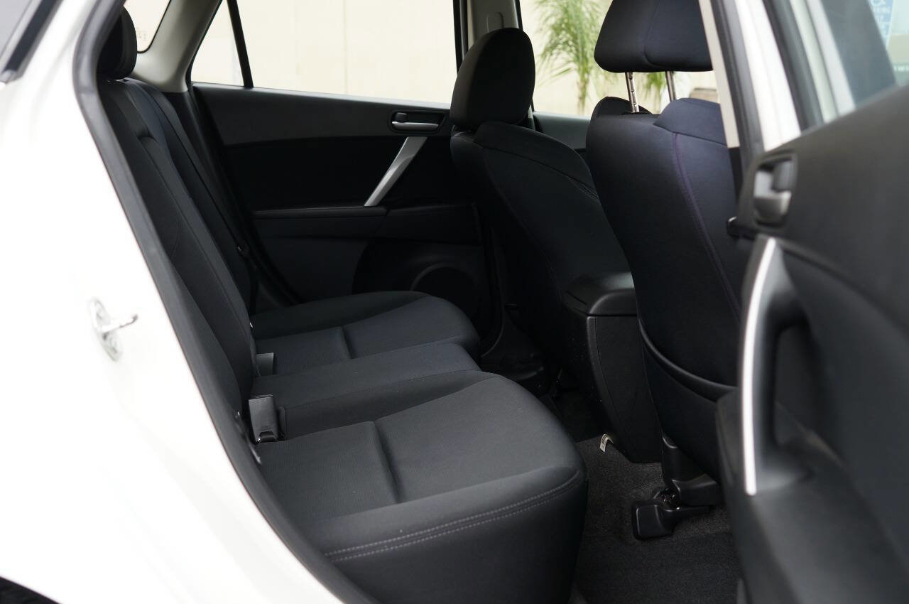 Used 2011 MAZDA MAZDA3 s Sport image 25