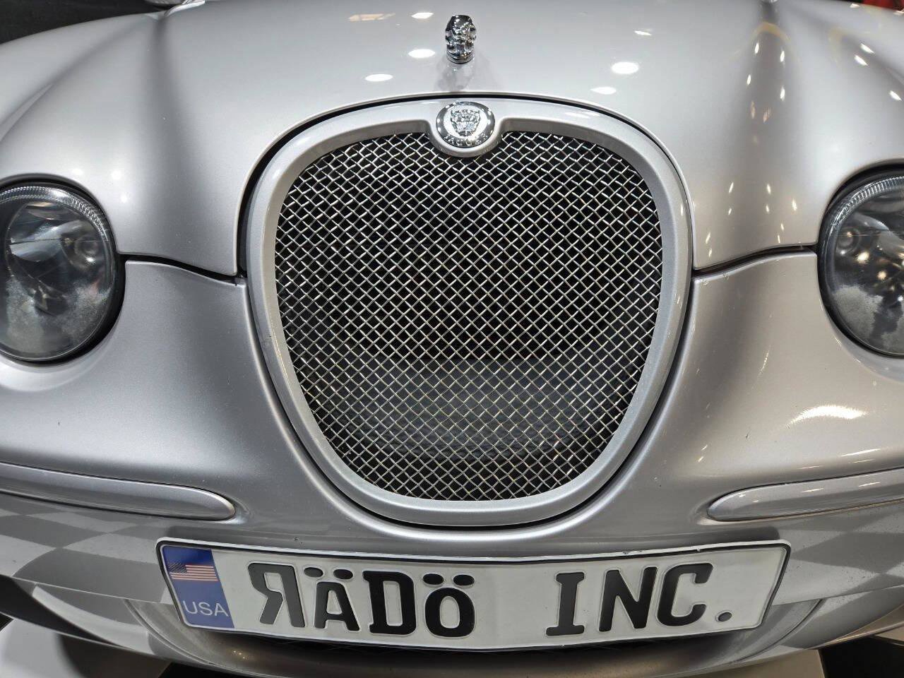 Used 2005 Jaguar S-TYPE R RWD image 84