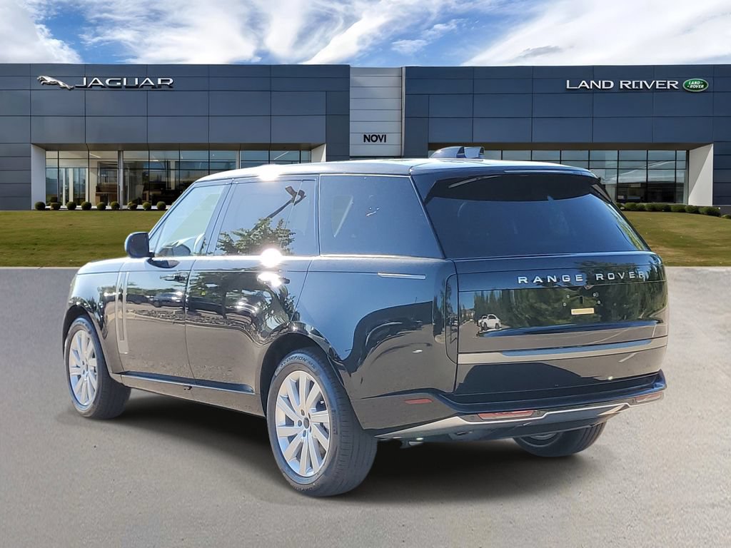 New 2026 Land Rover Range Rover Long Wheelbase SE AWD/4WD image 4