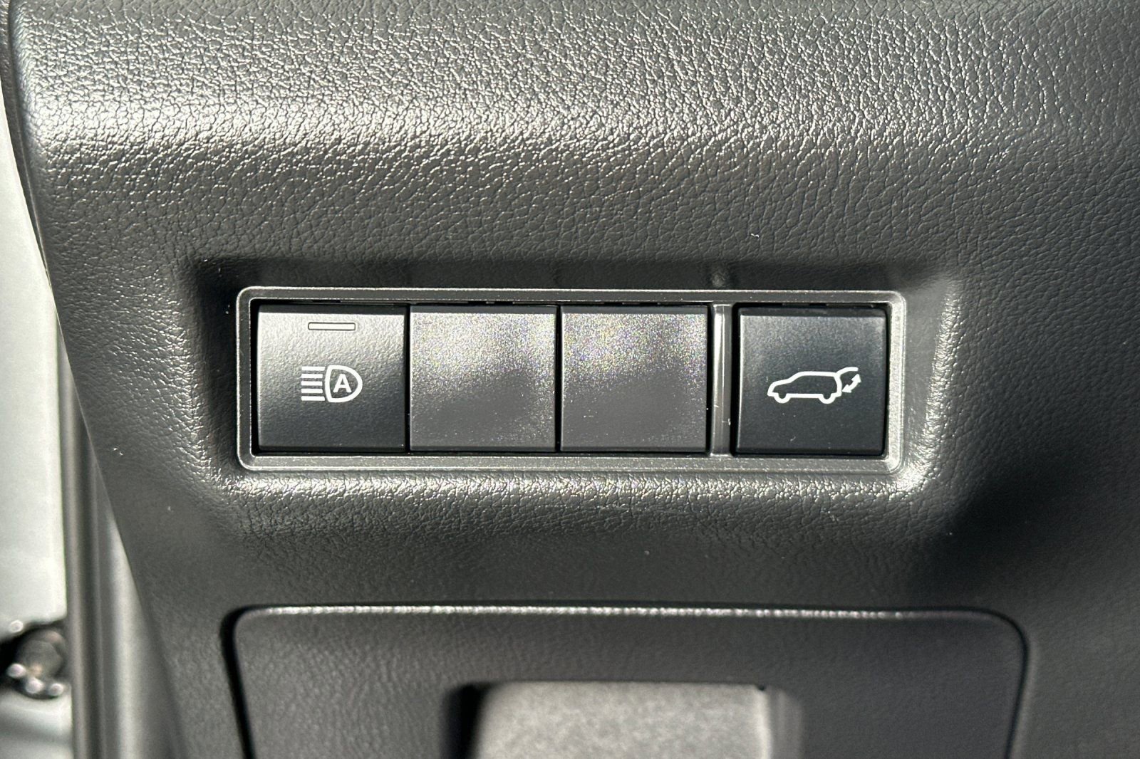 Used 2025 Toyota Grand Highlander FWD image 33