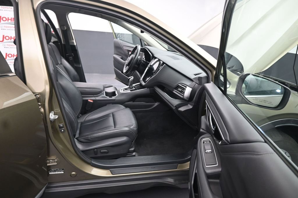 Used 2022 Subaru Outback Limited AWD/4WD image 24