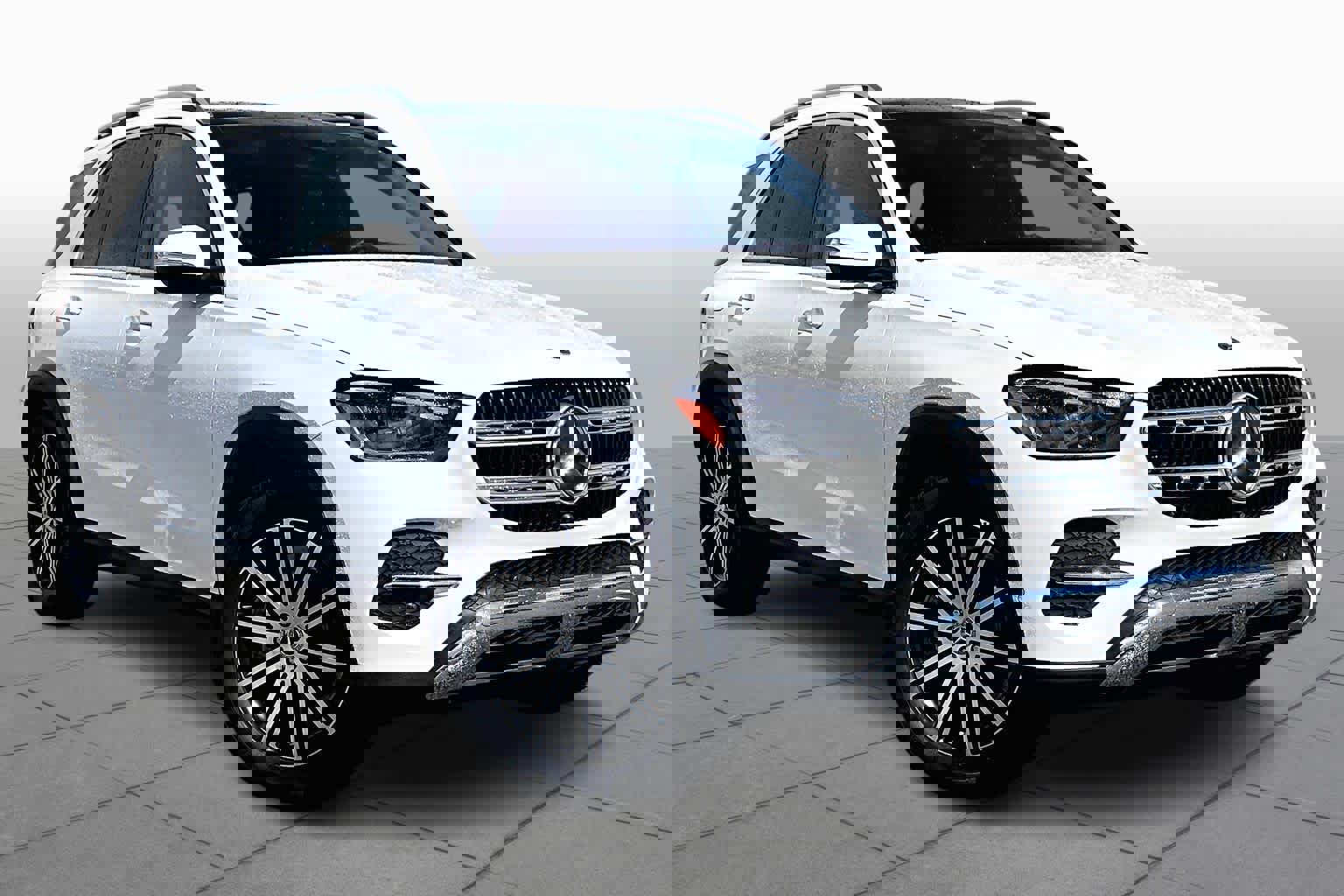 Used 2024 Mercedes-Benz GLE 350 4MATIC image 2