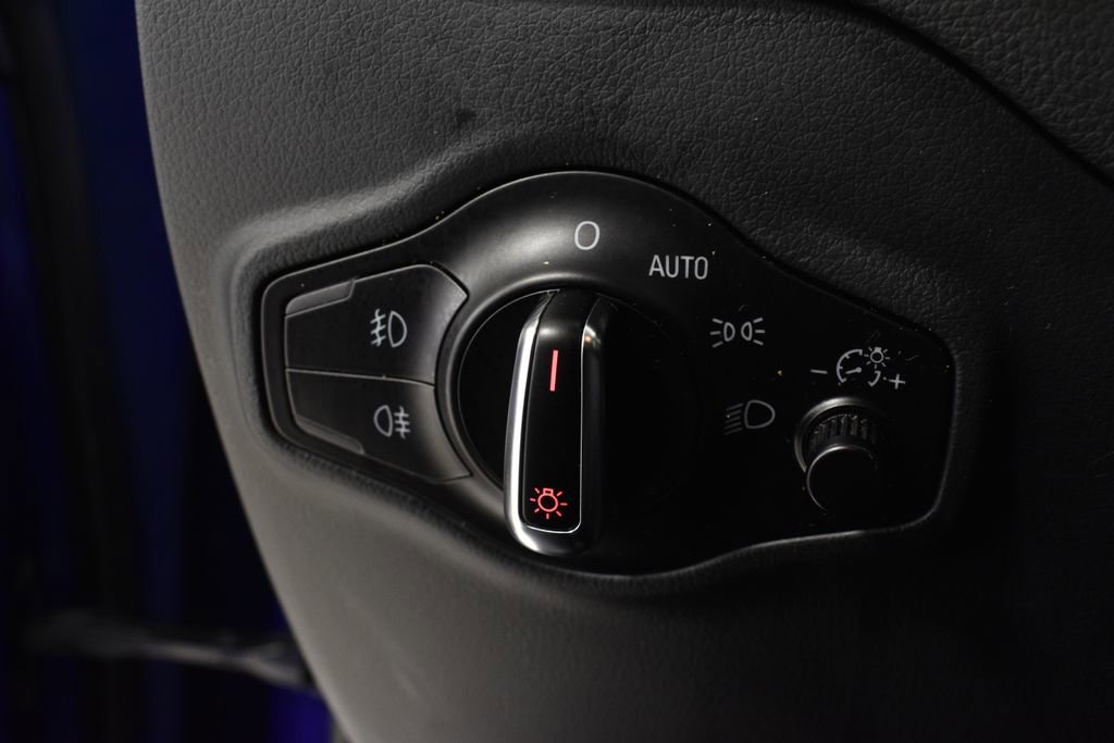 Used 2015 Audi SQ5 Premium Plus w/ Technology Package image 15