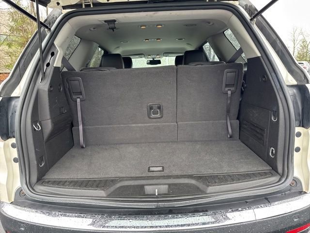 Used 2012 GMC Acadia SLT image 25