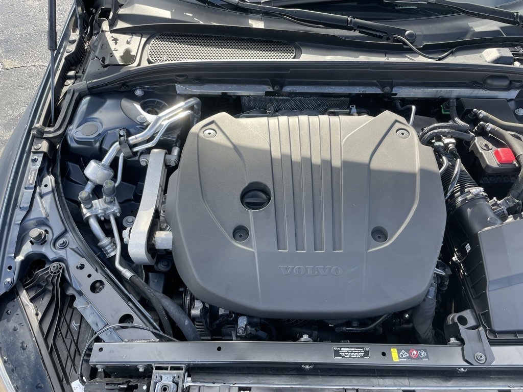 Used 2024 Volvo S60 B5 Core image 40