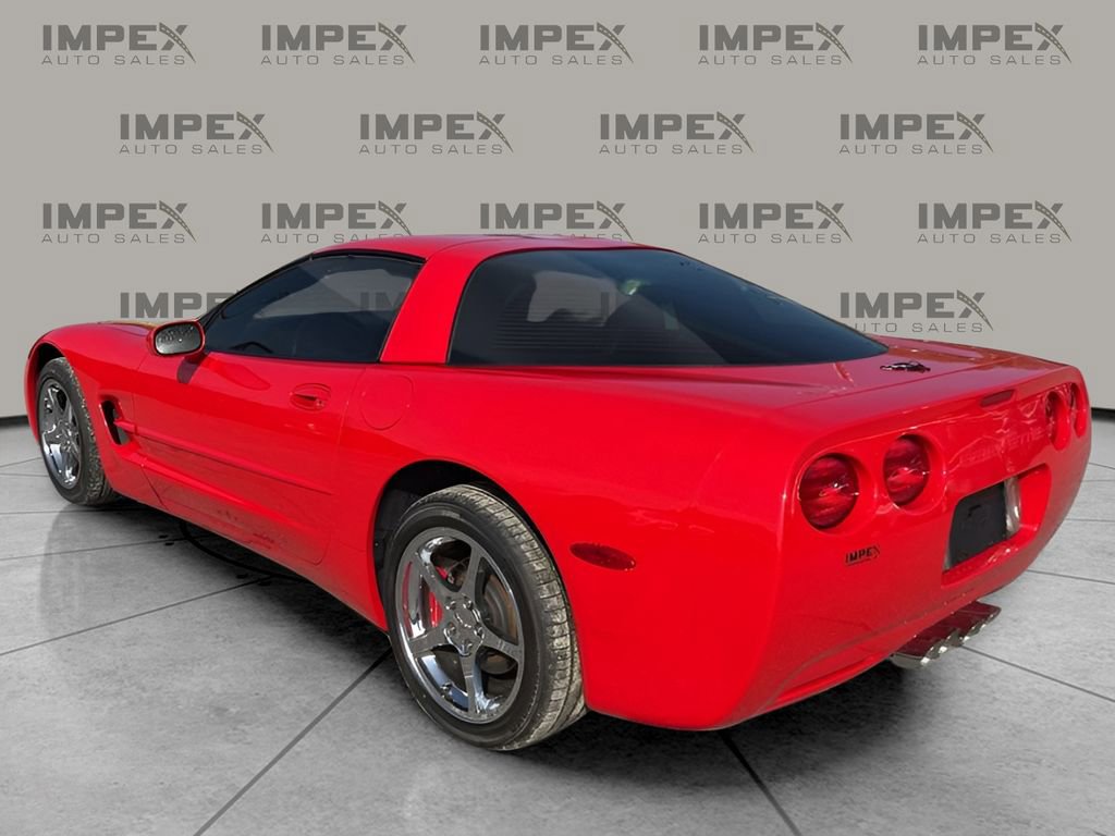 Used 1998 Chevrolet Corvette Coupe w/ Roof Pkg image 3