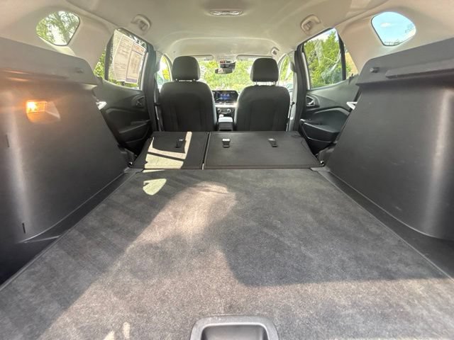 Used 2025 Chevrolet Trax LT FWD image 14