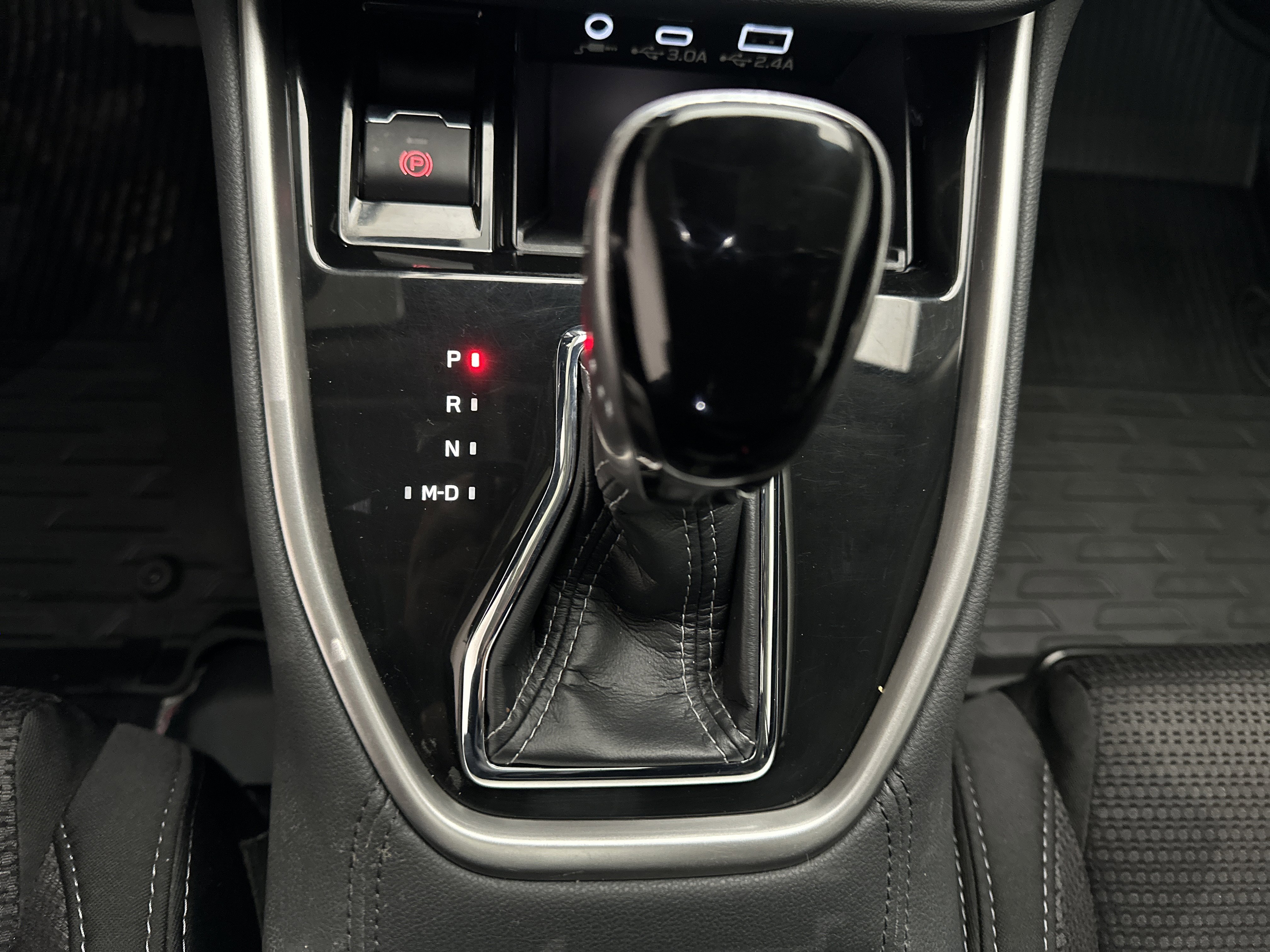 Used 2025 Subaru Outback Premium w/ Popular Package #1A image 36