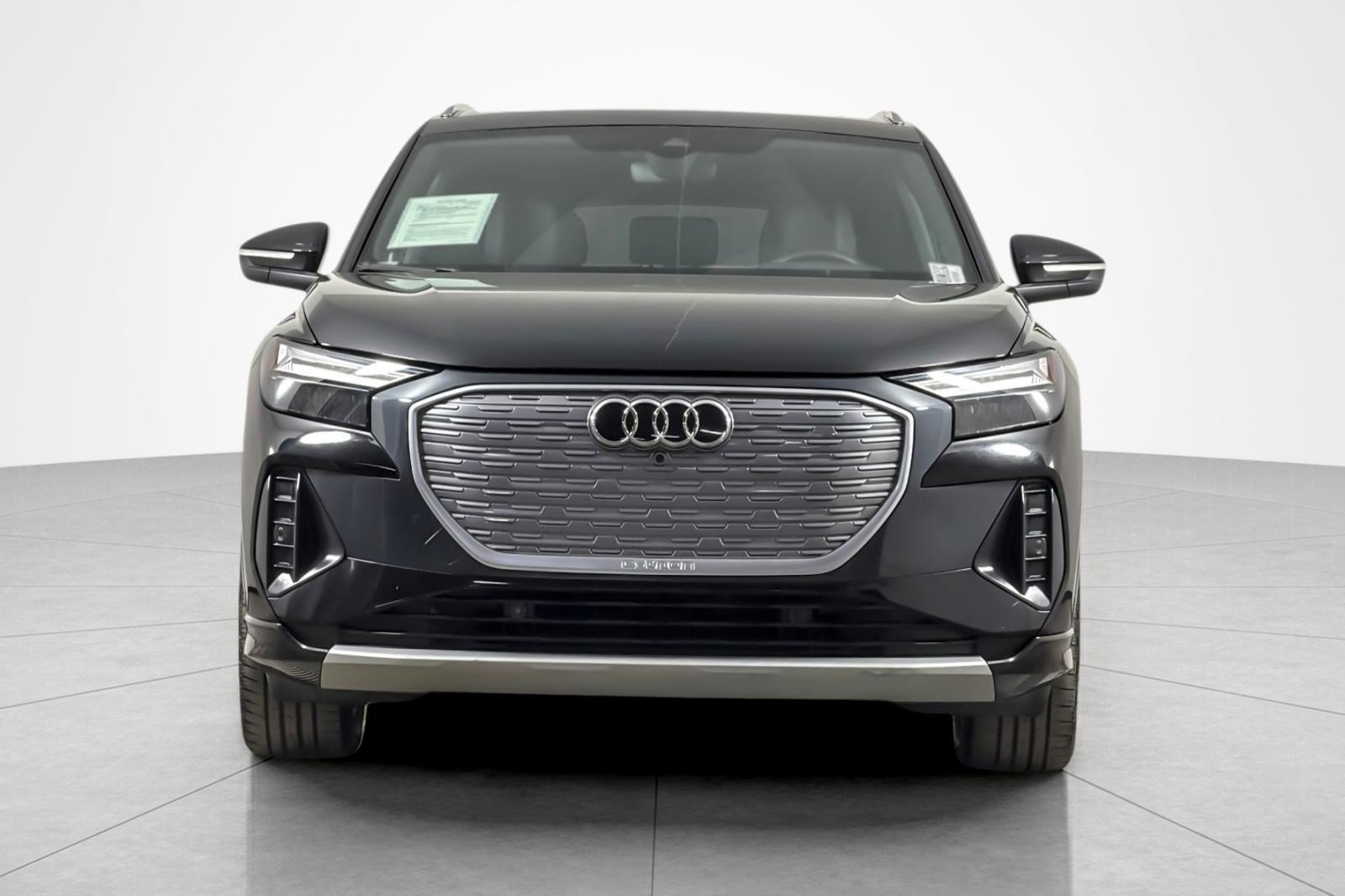 Used 2023 Audi Q4 e-tron Premium Plus w/ Premium Plus RWD image 8