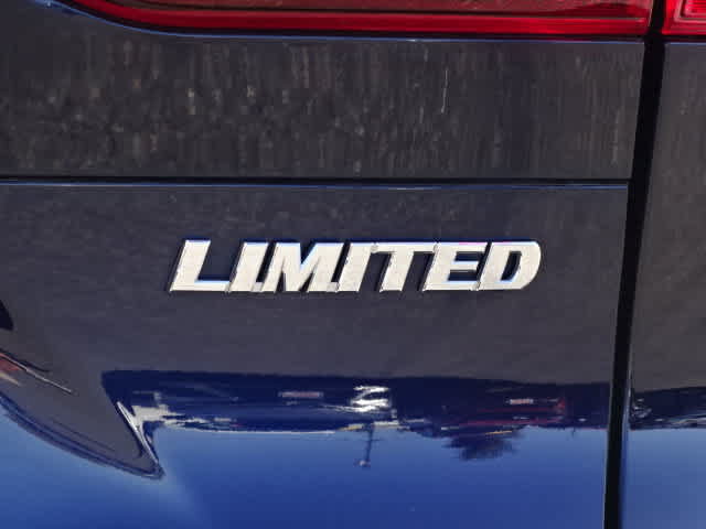 Certified 2023 Toyota Venza Limited AWD/4WD image 11