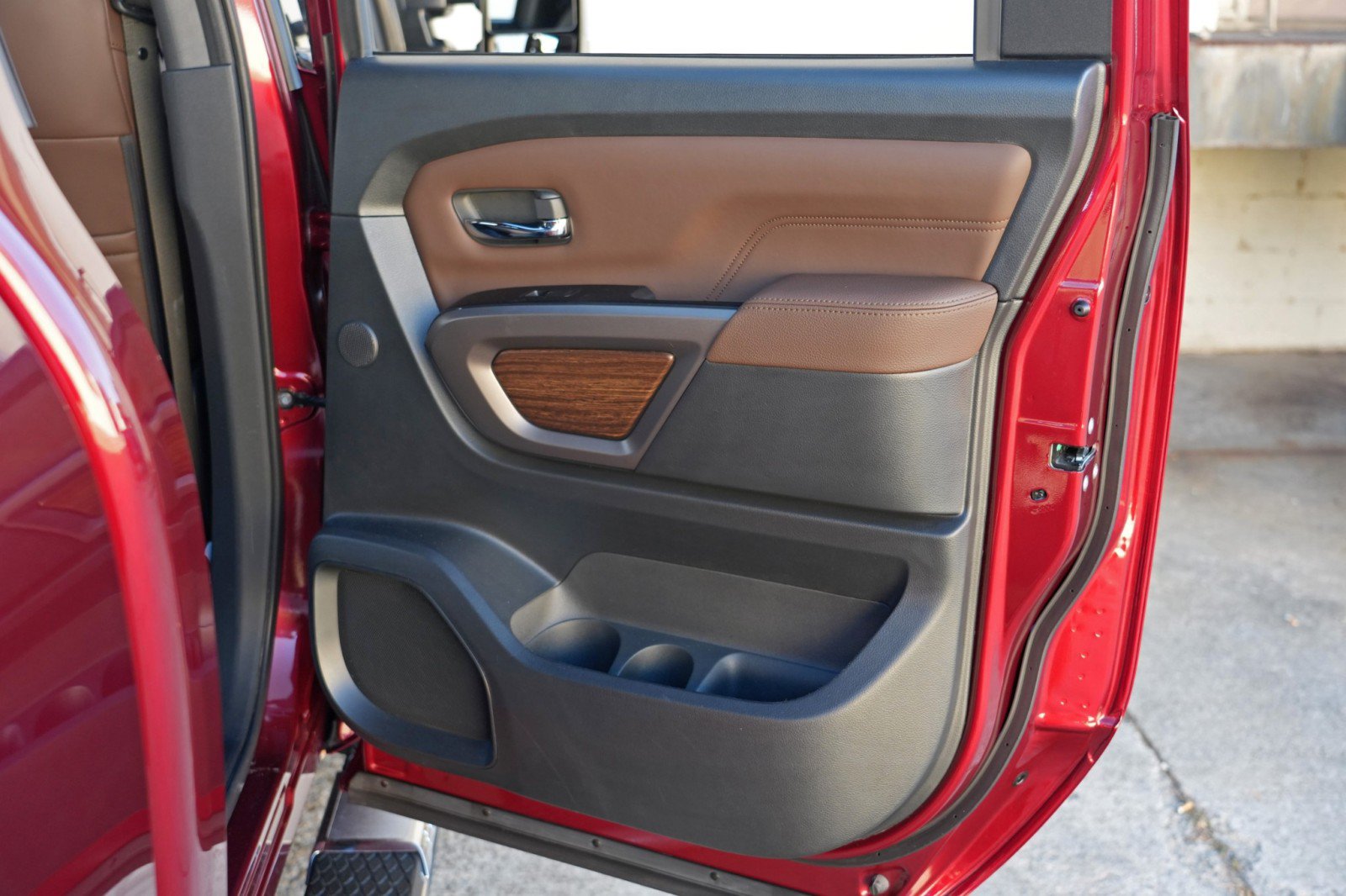 Used 2023 Nissan Titan Platinum Reserve w/ Moonroof Package AWD/4WD image 49