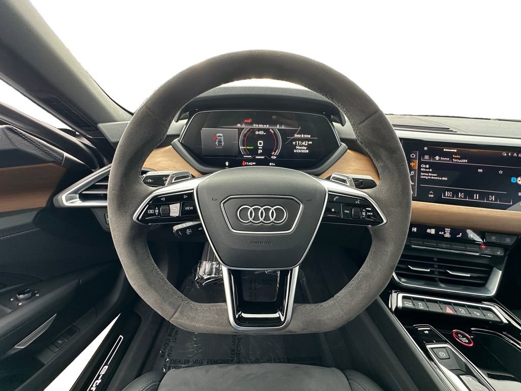 Used 2023 Audi e-tron GT Prestige image 12