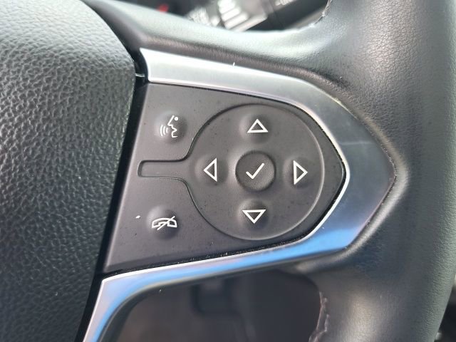 Used 2023 Chevrolet Traverse LT image 38