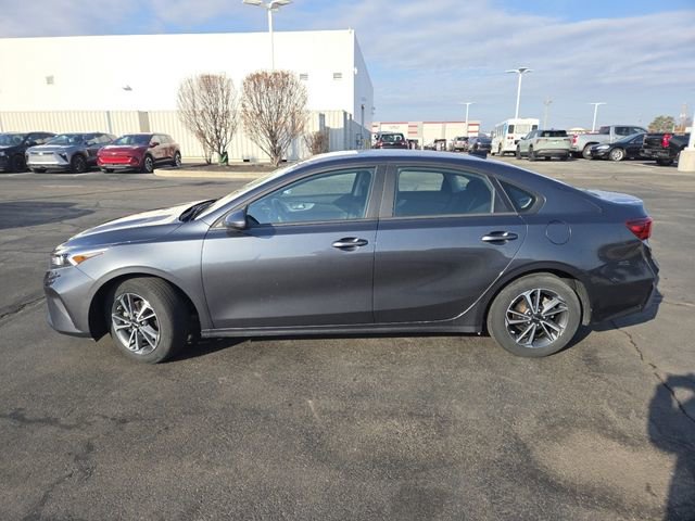 Used 2023 Kia Forte LXS image 17