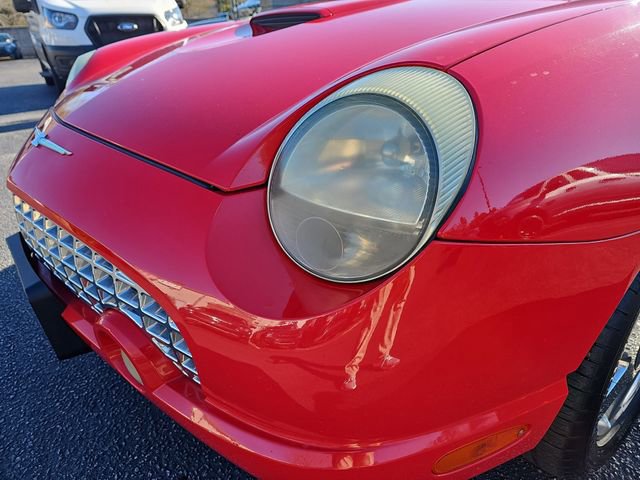 Used 2002 Ford Thunderbird image 28