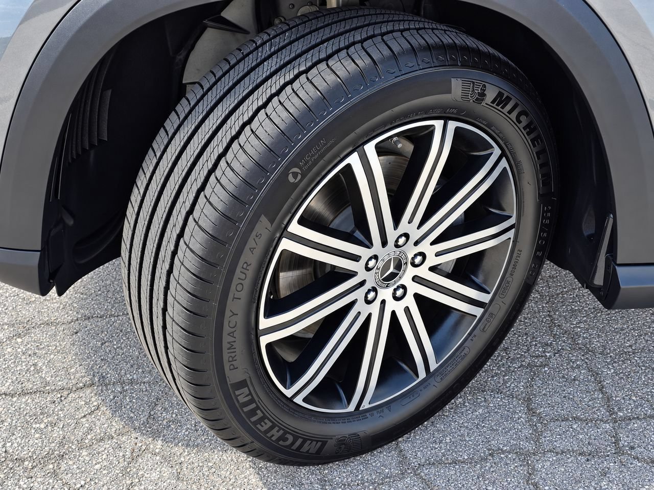 New 2026 Mercedes-Benz GLE 350 4MATIC image 12
