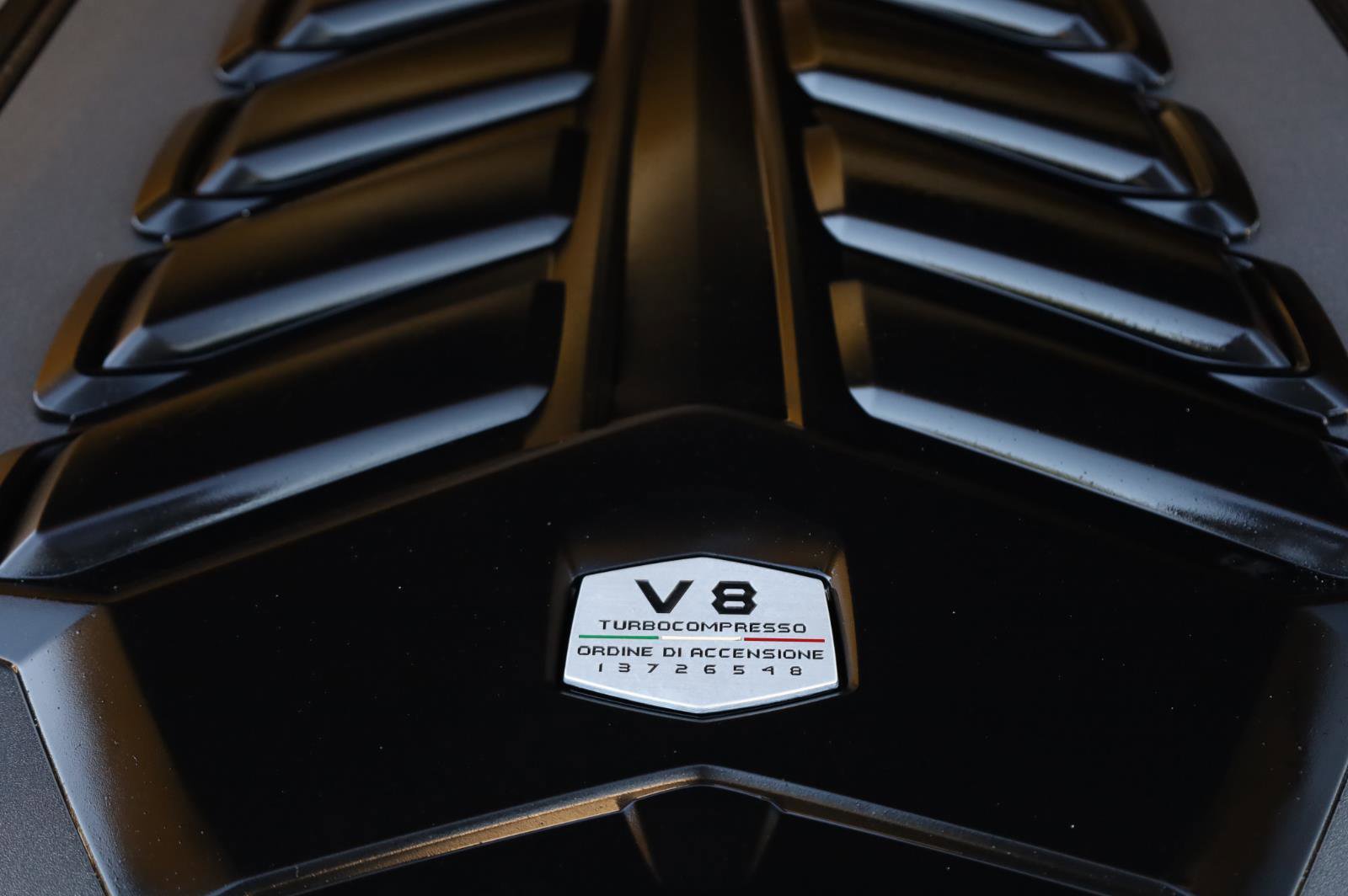 Used 2021 Lamborghini Urus AWD/4WD image 16