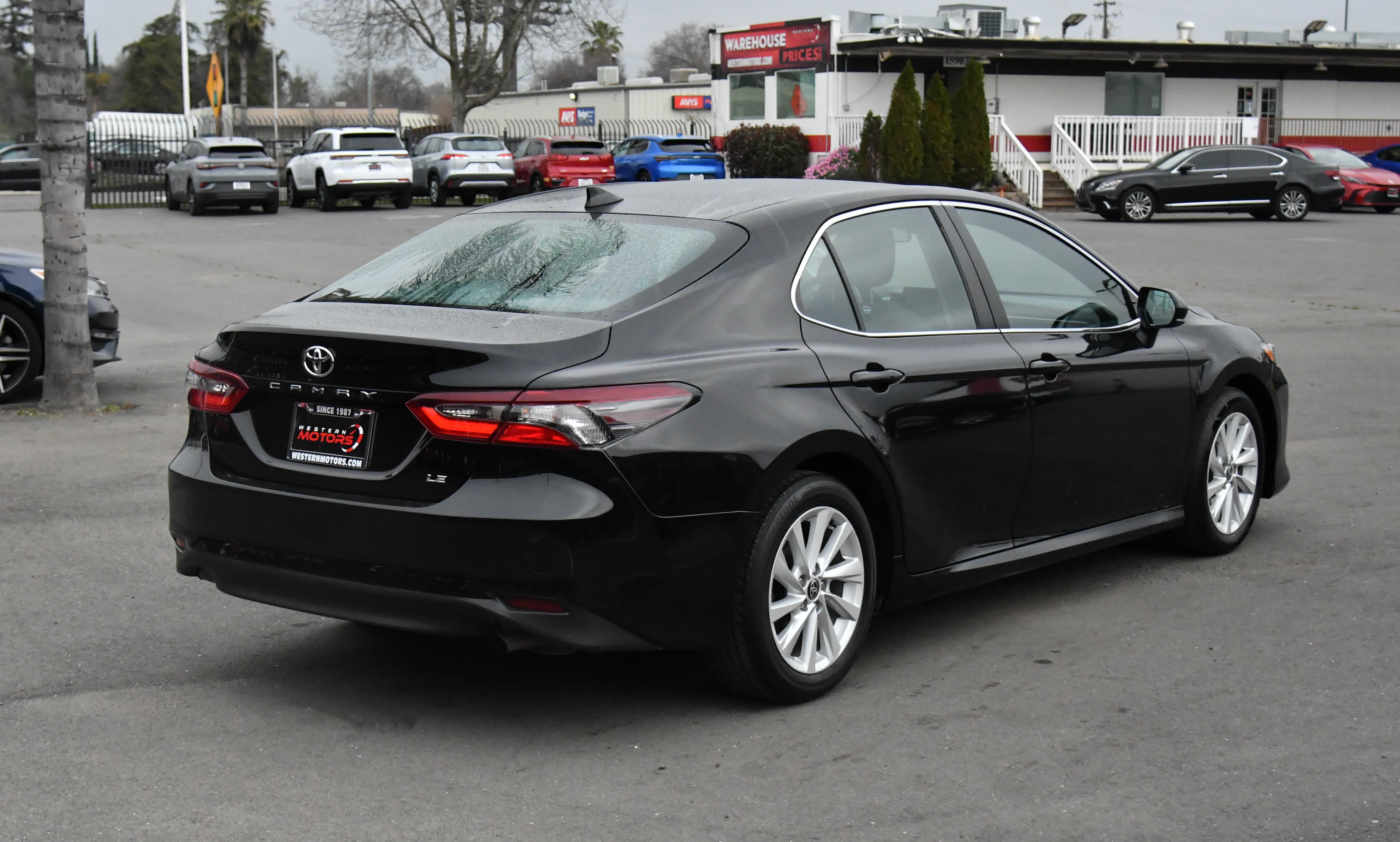 Used 2024 Toyota Camry LE image 8