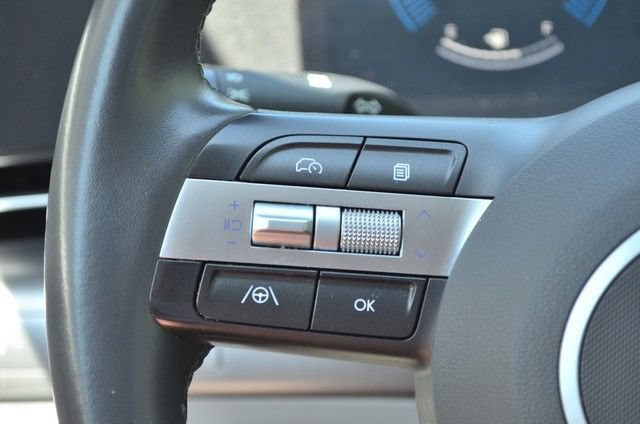 Used 2024 Hyundai Kona SEL AWD/4WD image 20