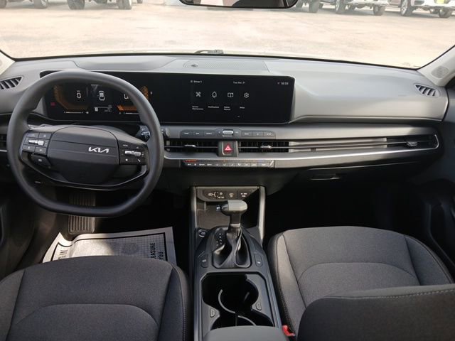 Used 2025 Kia K4 FWD image 31