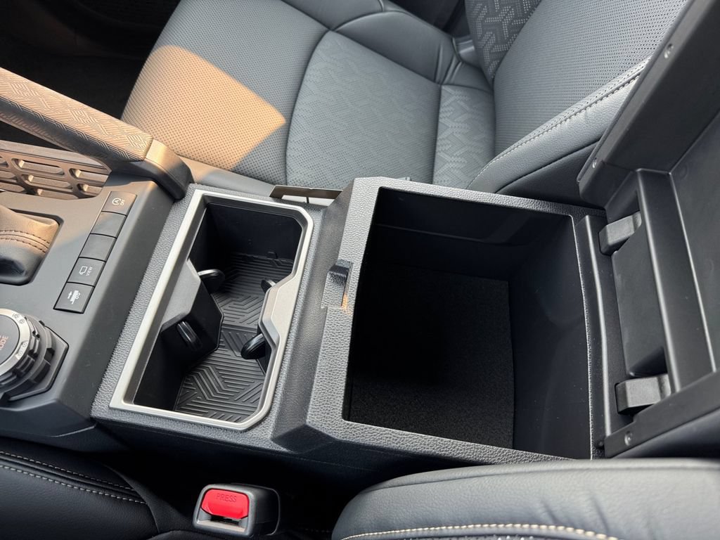 New 2026 Toyota Tacoma Limited AWD/4WD image 28