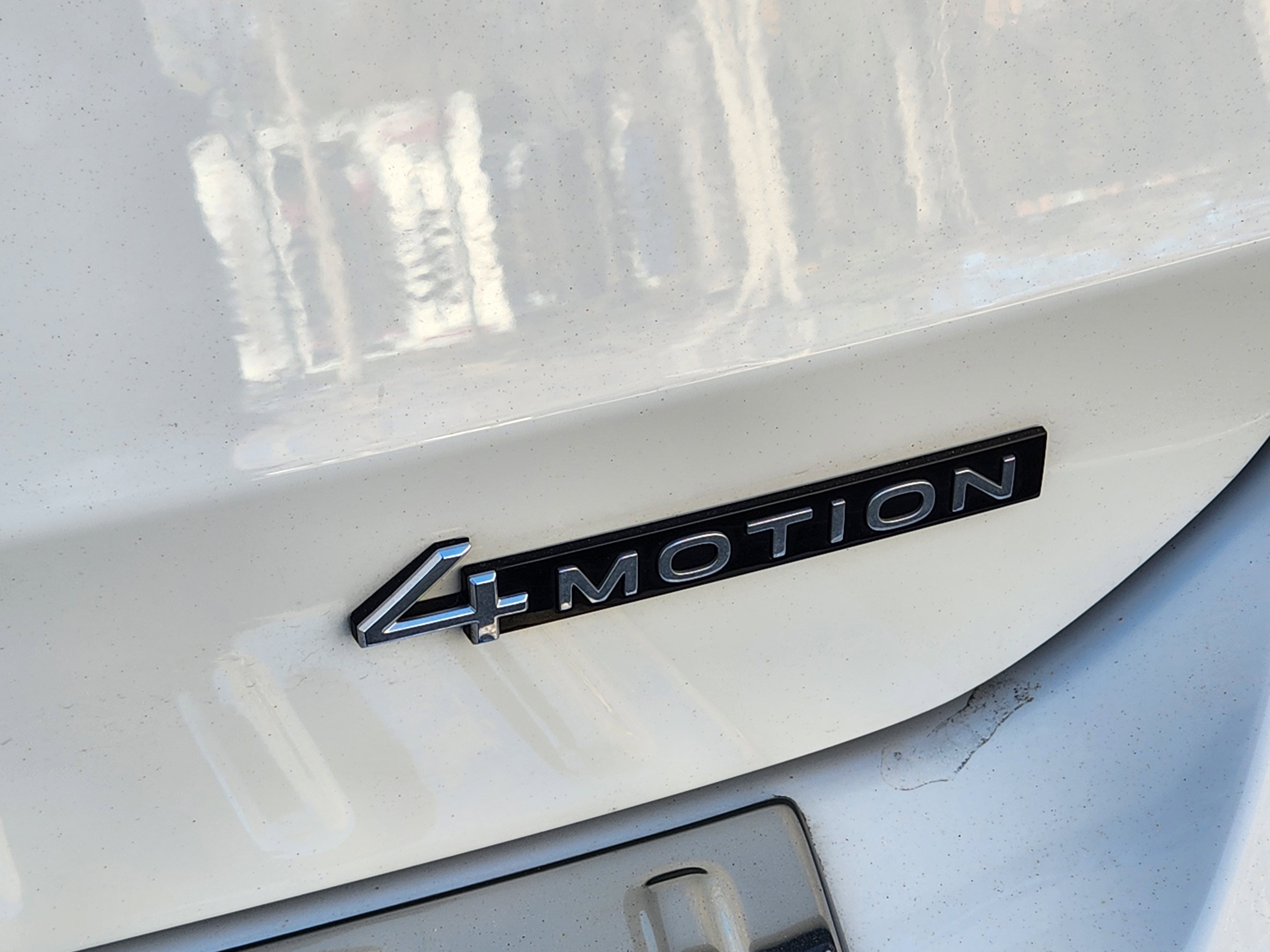 Certified 2023 Volkswagen Taos SE w/ Panoramic Sunroof Package image 23